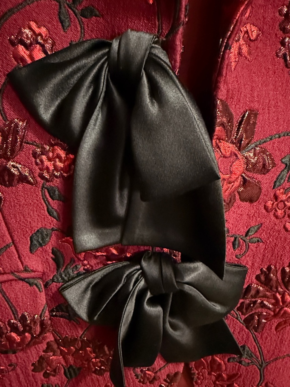 Altuzarra Red Floral Brocade Blazer with Black Satin Bows - Picture 6 of 9